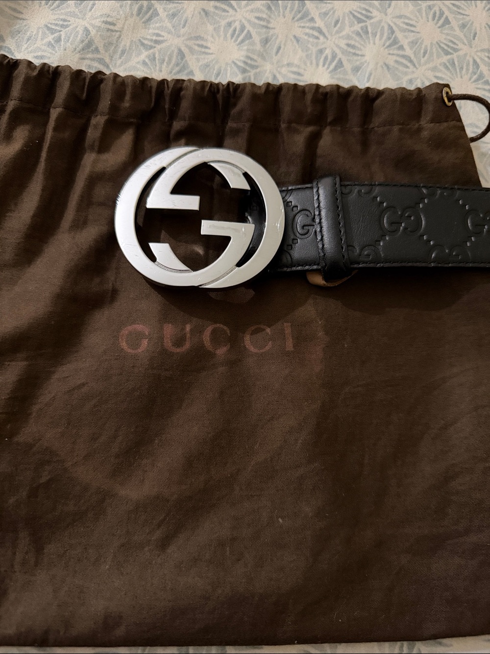 Gucci Men’s Black Belt
Size 90 cm / 36 in